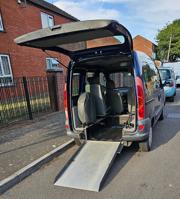 Renault Kangoo 1.2L Wheel Chair Access, New MOT