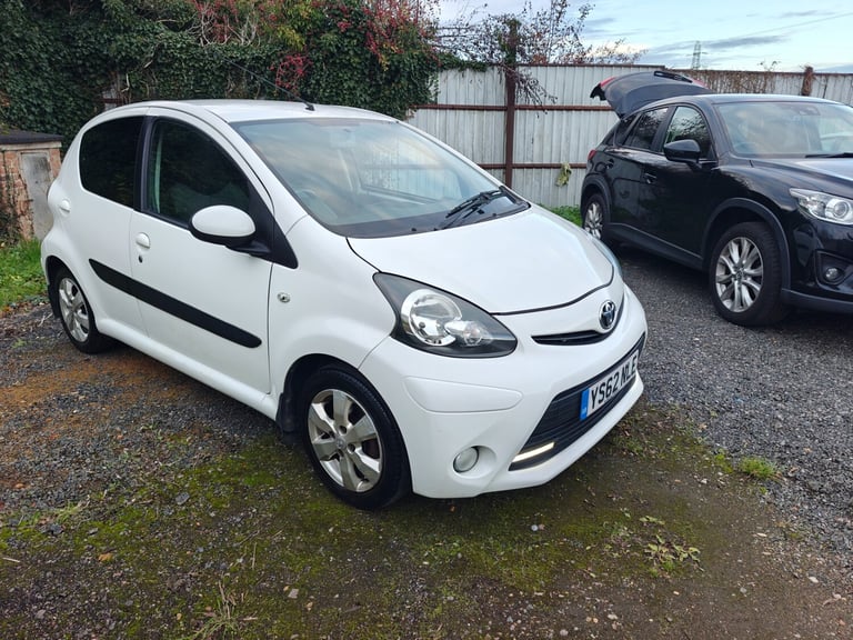 2013 Toyota AYGO 1.0 VVT-i Fire 5dr [AC] MMT HATCHBACK Petrol Automatic