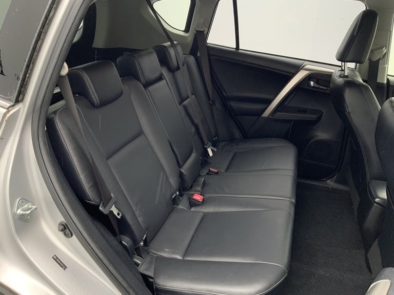 2014 Toyota RAV4 D-4D Invincible SUV Diesel Manual