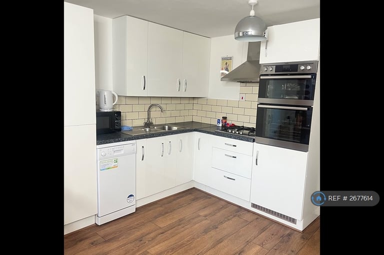 4 bedroom house in Addison, Newcastle Upon Tyne, NE6 (4 bed) (#2677614)