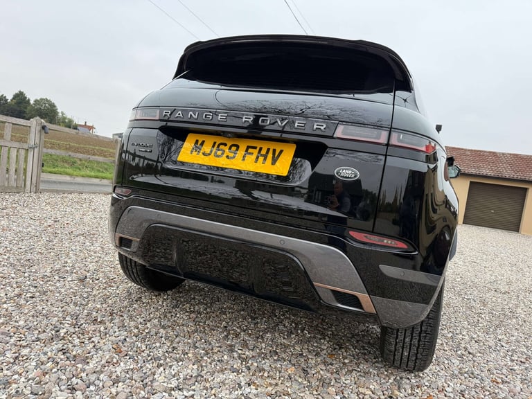 2019 Land Rover Range Rover Evoque 2.0 D150 R-Dynamic S 5dr 2WD ESTATE DIESEL Manual