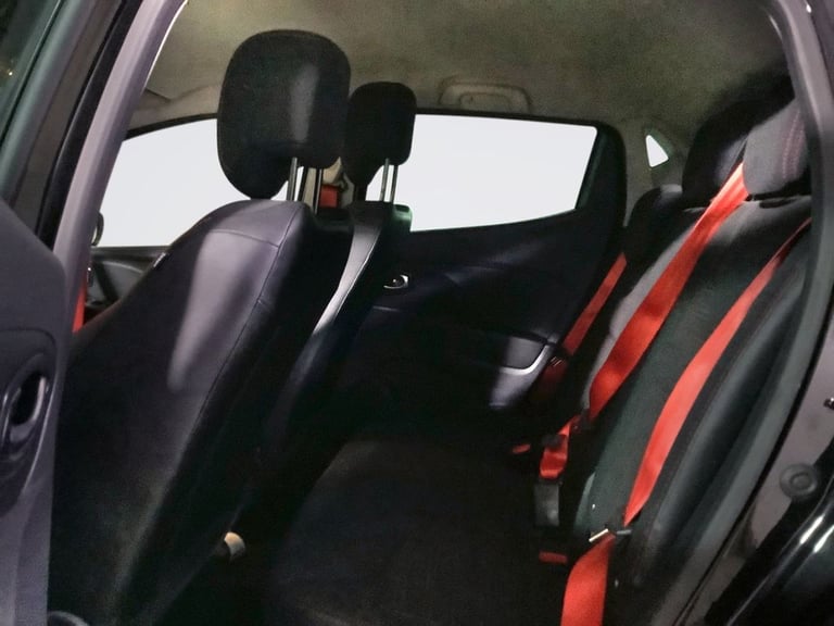 2018 Renault Clio 1.6 TCe Renaultsport Nav Hatchback 5dr Petrol EDC Euro 6 (200 ps) Hatchback Pet...