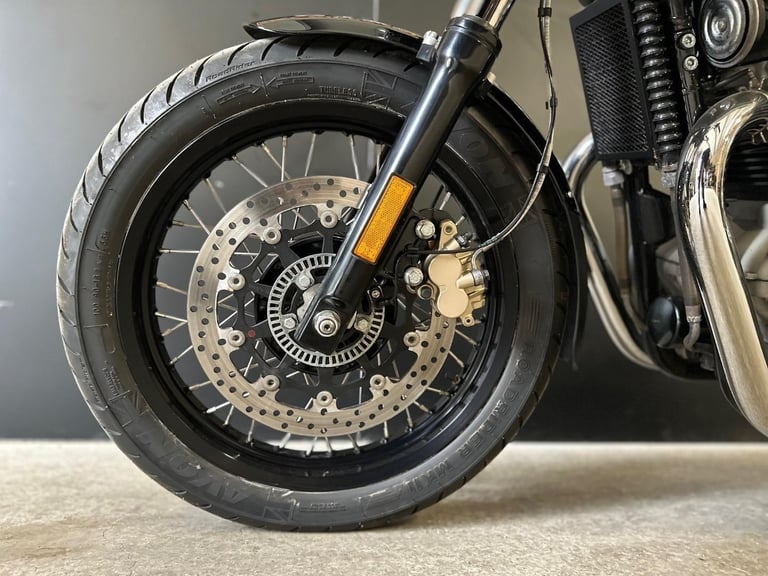 STUNNING ONE OWNER 2021/71 ROYAL ENFIELD CONTINENTAL GT 650 MOTORCYCLE
