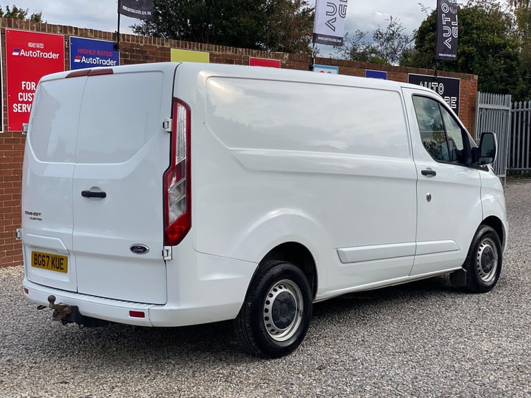 2017 Ford Transit Custom 2.0 TDCi 270 L1 H1 5dr PANEL VAN Diesel Manual