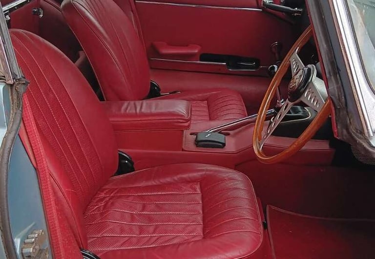 1970 Jaguar E-Type PETROL Manual