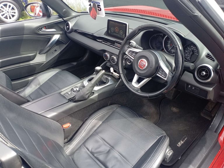 2016 Fiat 124 Spider 1.4 Multiair Anniversary 2dr CONVERTIBLE PETROL Manual