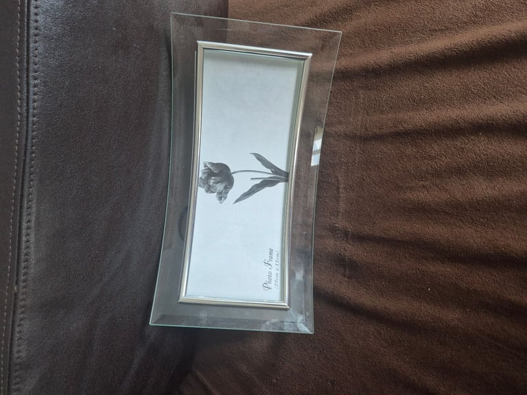 Pictute glass frame
