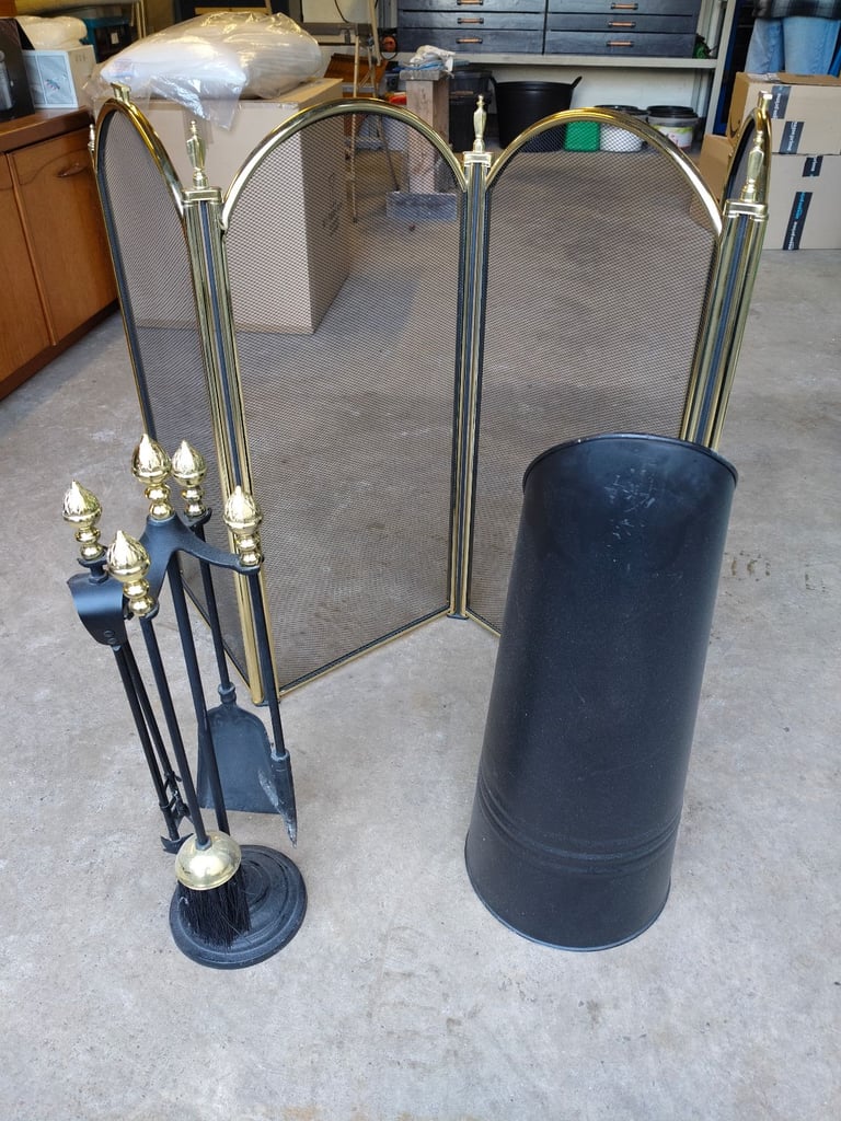 Fire guard, coal scuttle and companies set