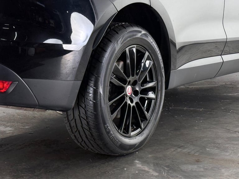 2019 Jaguar F-Pace 2.0 P250i Portfolio Auto AWD Euro 6 (s/s) 5dr ESTATE Petrol Automatic