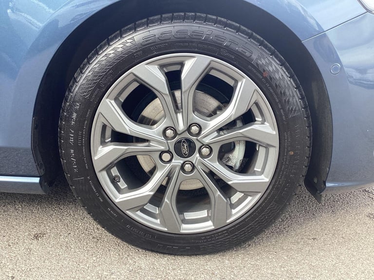  Ford Focus Focus ST-Line Style 5 door 1.0L EcoBoost 125PS FWD 6 Speed Manual Petrol Manual