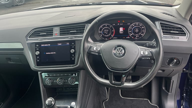 2017 Volkswagen Tiguan 2.0 TDi 150 4Motion SEL 5dr Diesel Estate Estate Diesel Manual