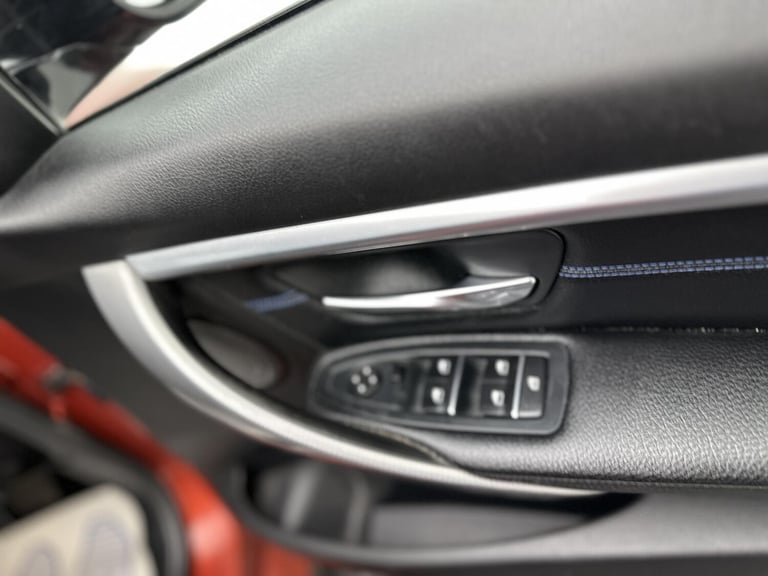 2017 BMW 3 Series 330e M Sport 4dr Step Auto SALOON PETROL/ELECTRIC Automatic