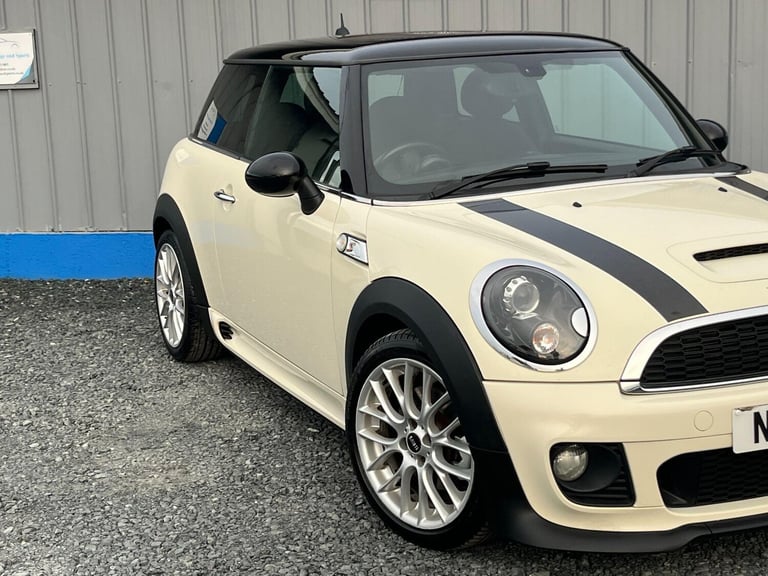 2013 MINI Hatch COOPER S JCW PACK HATCHBACK Petrol Manual