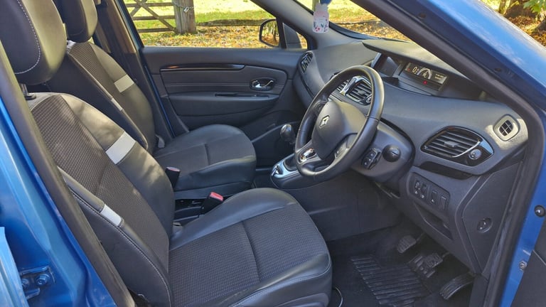 2013 Renault Scenic 1.5 dCi Dynamique TomTom 5dr MPV Diesel Manual