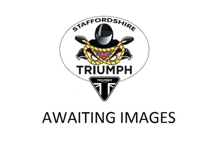 TRIUMPH SPEED TRIPLE 1200 RS - 2025 25 - EX DEMO - LOW MILES