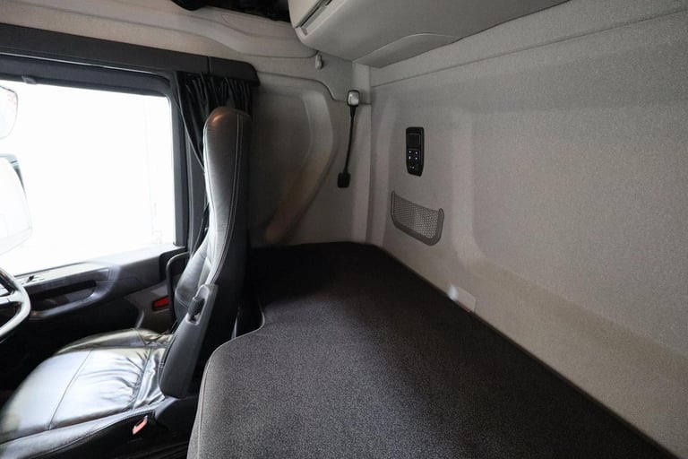 2022 (72 PLATE) Scania R500 6x2 Euro 6 Tractor Units