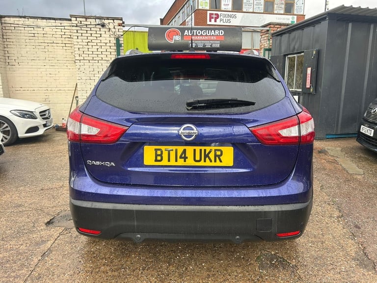 2014 Nissan Qashqai 1.2 DIG-T Tekna 2WD Euro 5 (s/s) 5dr HATCHBACK Petrol Manual