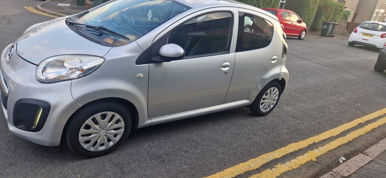 Citroen, C1, Hatchback, 2013, Manual, 998 (cc), 5 doors