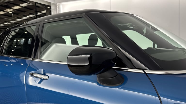 2022 MINI Clubman 1.5 Cooper Exclusive 6dr Auto [Comfort/Nav+ Pack] Petrol Estate Estate Petrol A...