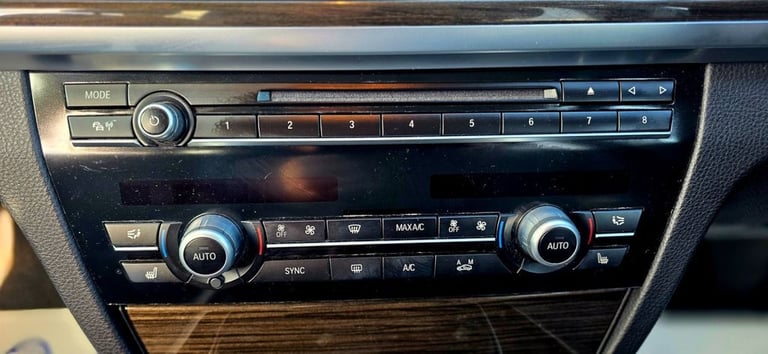 2014 14 BMW 7 SERIES 3.0 730D SE SALOON 4DR DIESEL AUTO EURO 5 (S/S) (258 PS) DI