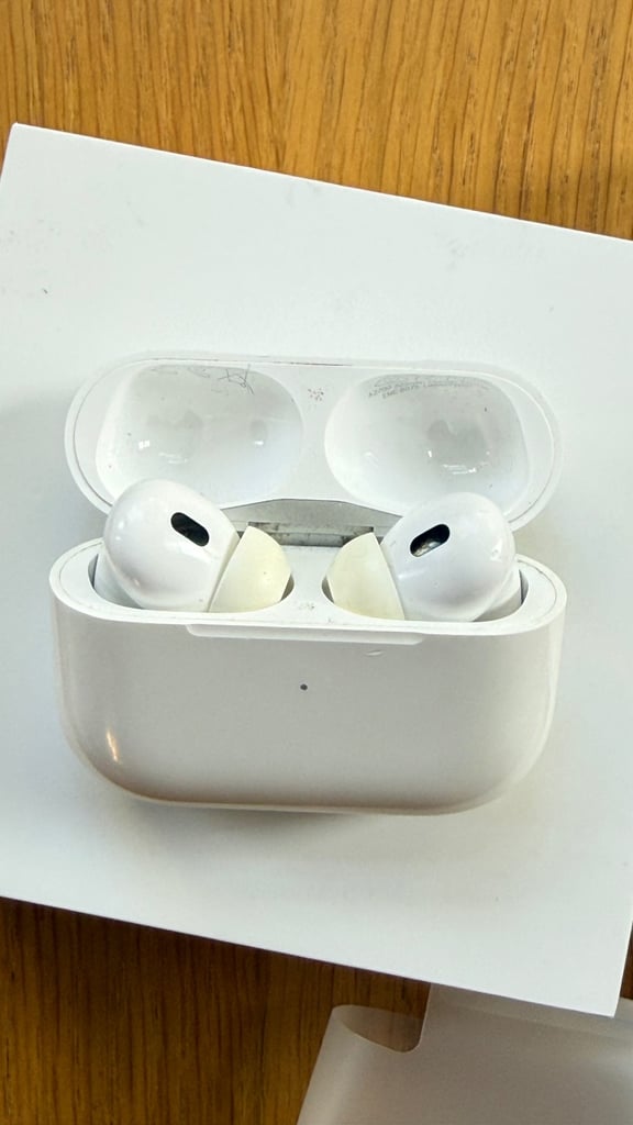 apple airpods pro (2nd generation)
