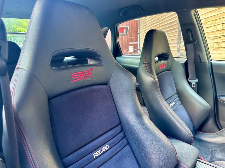 2013 Subaru WRX STI 2.5T Type UK Saloon 4dr Petrol Manual 4WD Euro 5 (300 ps) Saloon Petrol Manual