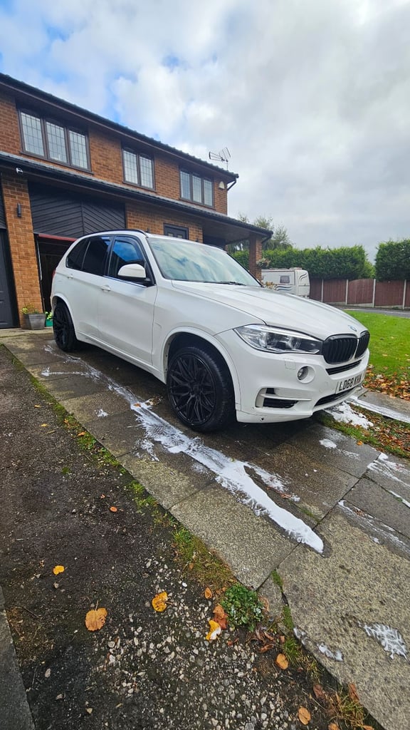 BMW, X5 XDRIVE30D AC AUTO, Estate, 2018, 2993 (cc), 5 doors