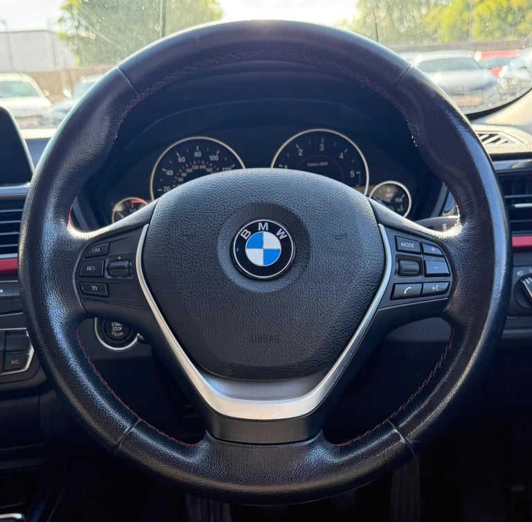 BMW 3 SERIES 2.0 318d Sport Euro 5 (s/s) 4dr 2015