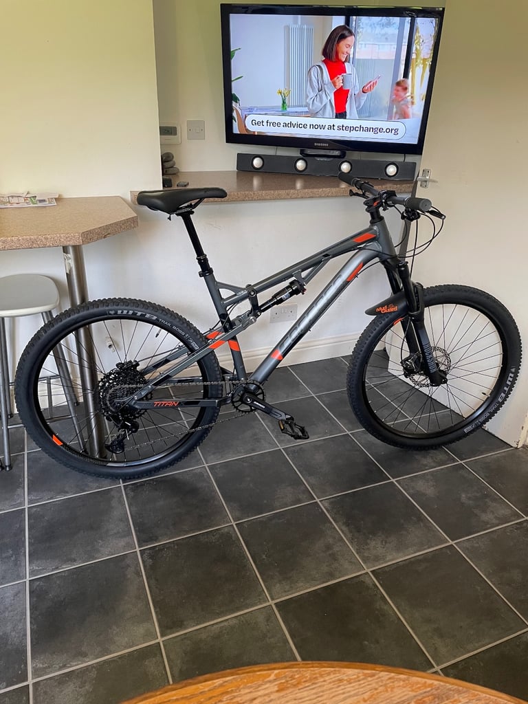 image for Carrera titan X