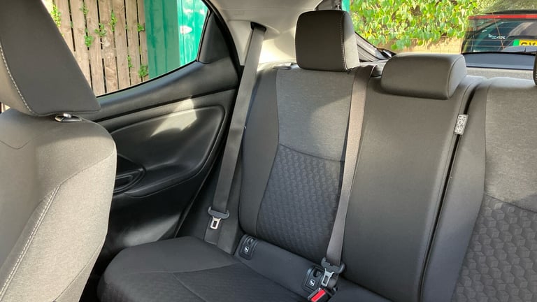 2023 Toyota Yaris 1.5 Hybrid Design 5dr CVT Hybrid Hatchback Hatchback Hybrid Automatic