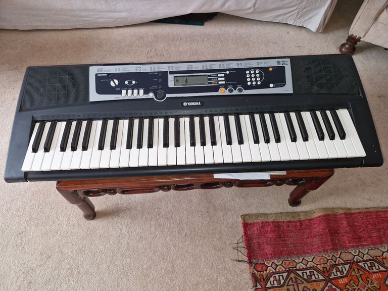 Yamaha YPT-210 keyboard (2 available)