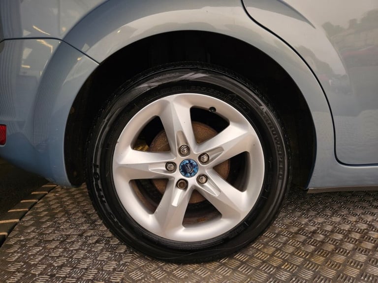 2009 Ford Focus 1.6 Zetec Hatchback 5dr Petrol Manual (161 g/km, 99 bhp) Hatchback Petrol Manual