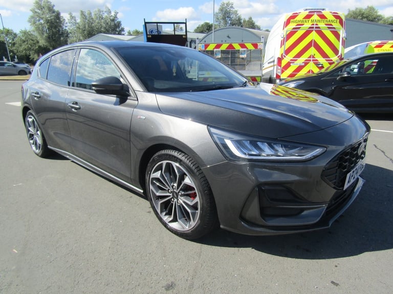 image for 2024 Ford Focus 1.0T EcoBoost Hybrid mHEV 155 ST-Line X 5dr Auto Hatchback Petrol Automatic