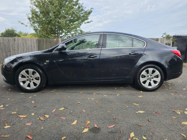 2012 Vauxhall Insignia 2.0 CDTi SRi Nav [160] 5dr Auto HATCHBACK DIESEL Automatic