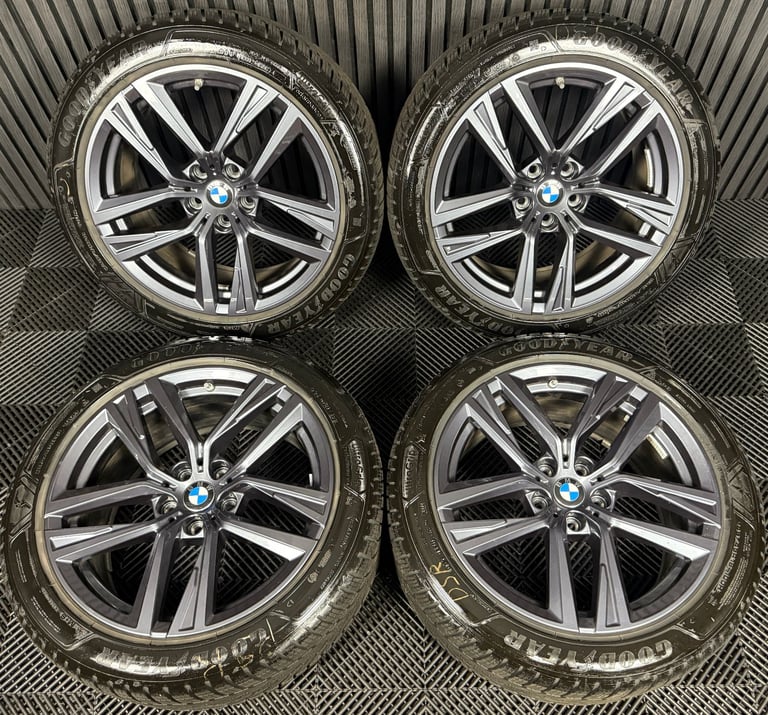 image for 18'' GENUINE BMW 4 SERIES I4 853 G26 G22 G23 ALLOY WHEELS WINTER TYRES ALLOYS