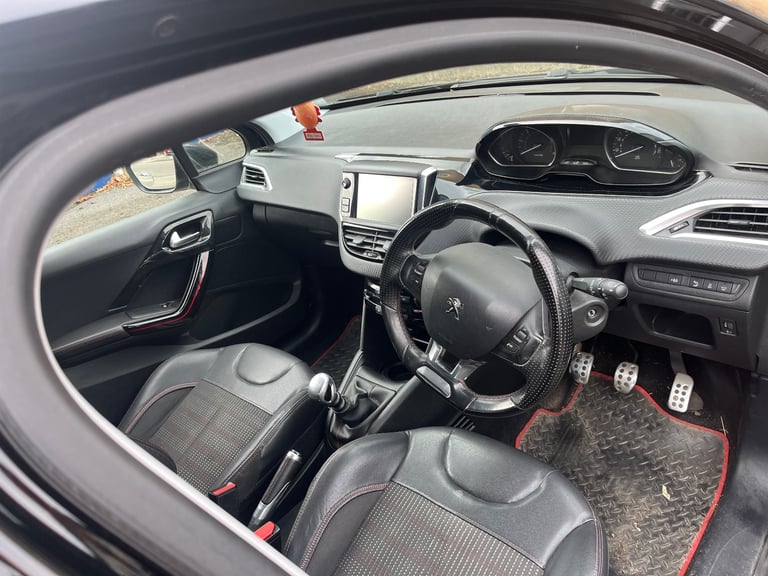 2015 Peugeot 208 Gt-line 1.6hdi ulez cheap tax 