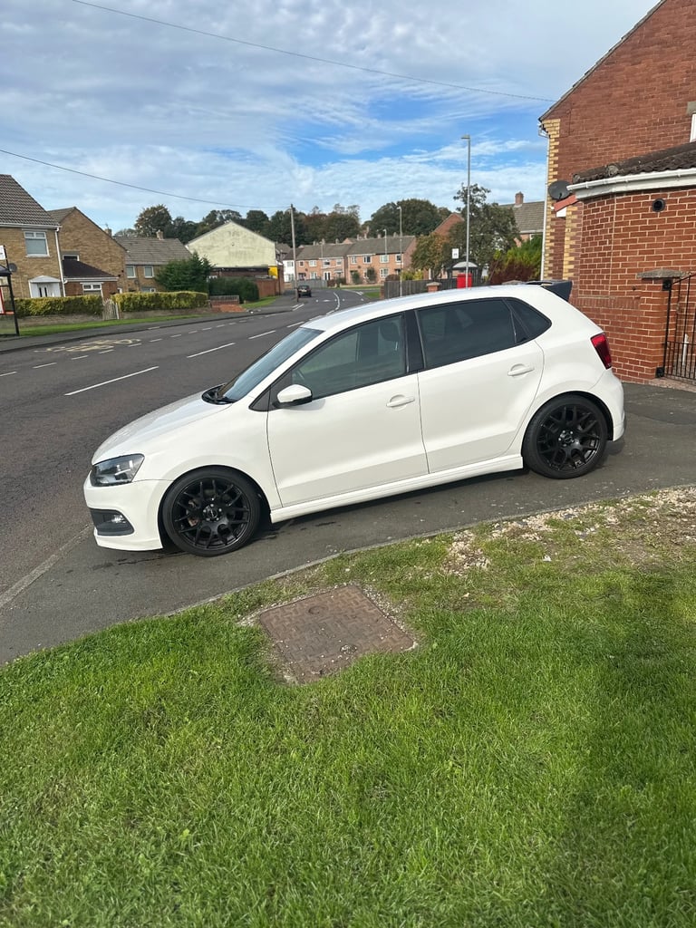 Volkswagen, POLO, Hatchback, 2013, Manual, 1197 (cc), 5 doors