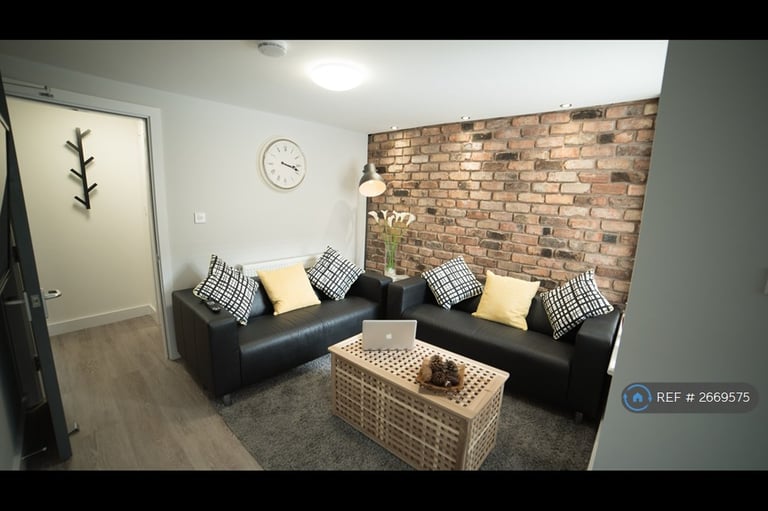image for 6 bedroom house in Empress Road, Liverpool, L7 (6 bed) (#2669575)