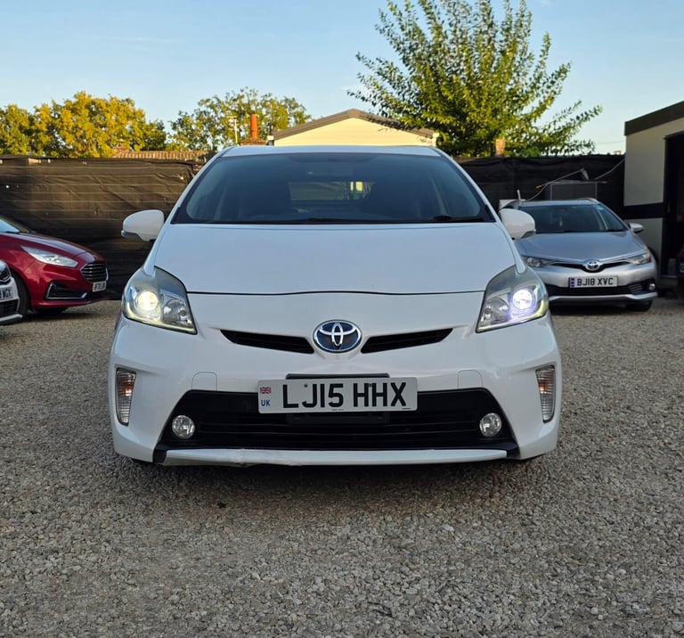 image for 2022 Toyota Prius 1.8  Hatchback HYBRID ELECTRIC Automatic