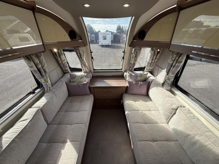 2018 BAILEY UNICORN SEVILLE 2 BERTH TOURING CARAVAN