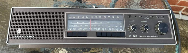 Antique GRUNDIG Radio 
