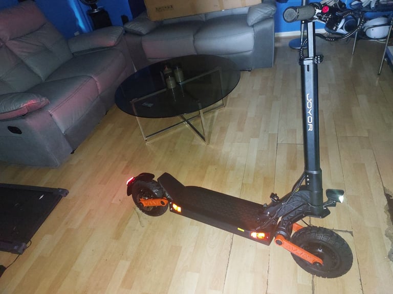 Joyor s10s z  " 40mph plus"