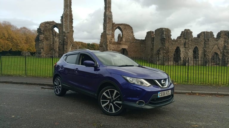 2016 Nissan Qashqai 1.5 dCi Tekna 5dr *1 OWNER* OCT 26 MOT* HATCHBACK Diesel Man