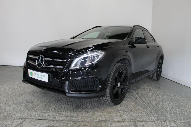 MERCEDES-BENZ GLA CLASS 2.1 GLA220d AMG Line (Premium Plus) 7G-DCT 4MATIC Euro