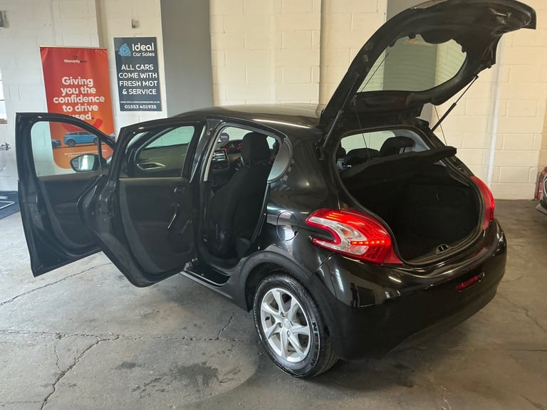 2014 Peugeot 208 1.4 HDi Active 5dr HATCHBACK Diesel Manual
