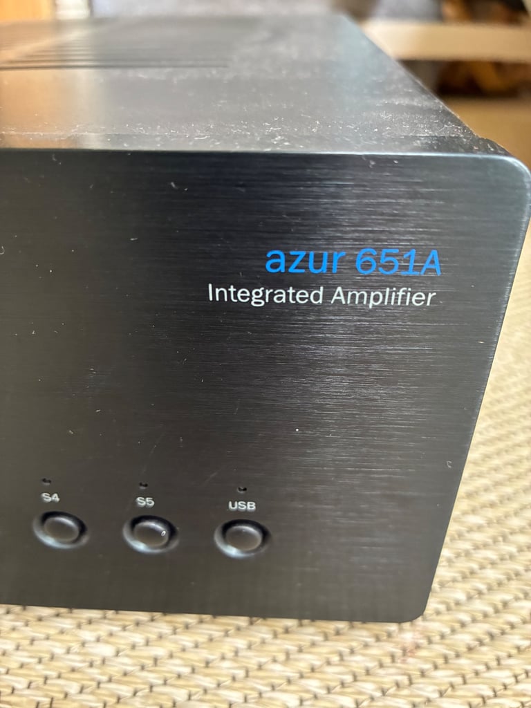Cambridge Audio AZUR 651A