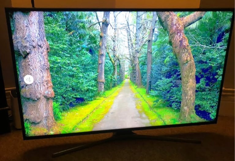 Samsung 50inch Ultra HD 4K HDR Smart TV 
