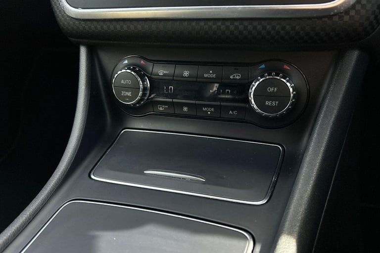 2016 Mercedes-Benz A-Class 1.5 A180d Sport (Premium) 7G-DCT Euro 6 (s/s) 5dr HATCHBACK Diesel Aut...