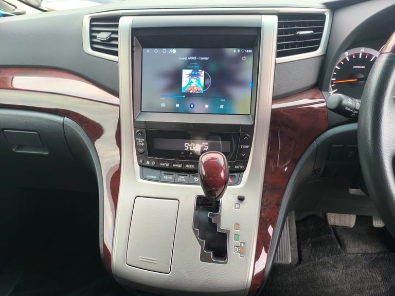 2011 Toyota Vellfire 2.4 Petrol Automatic 7 Seats ULEZ Free MPV Petrol Automatic