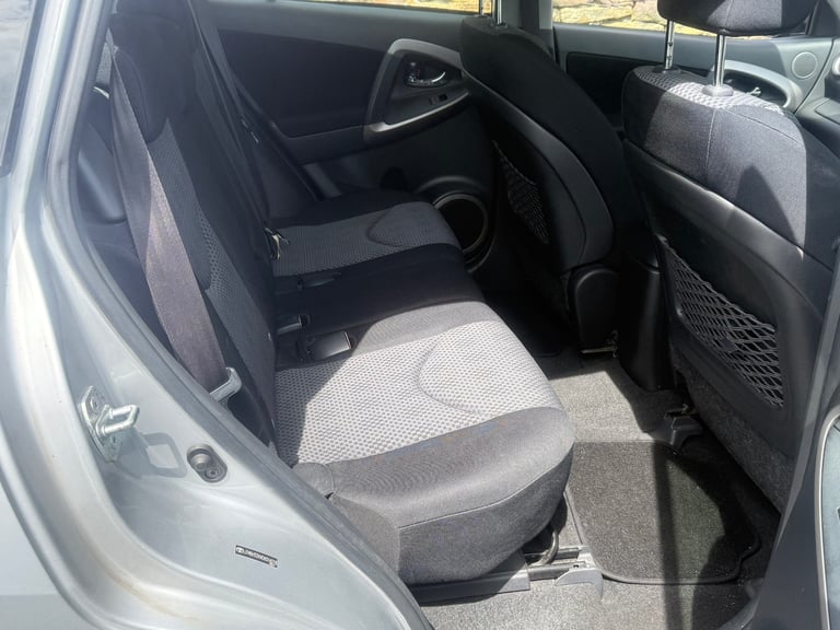 2006 TOYOTA RAV-4 2.0 XT3 VVT-I PETROL MANUAL 5 DOORS SILVER